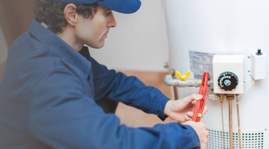 Professional water heater repair in Moran, KS